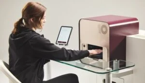 Leia mais sobre o artigo A 10Beauty capta US$ 23,5 milhões para acelerar a expansão da manicure robótica