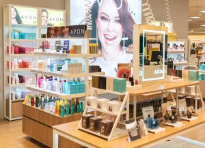 Leia mais sobre o artigo Avon expande presença no varejo nacional