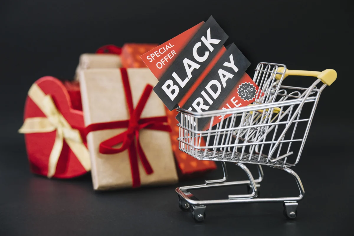No momento, você está visualizando Black Friday 2026: 62% pretendem comprar, beleza está no radar de 33% deles e frete grátis é mais citado que o valor do desconto, aponta pesquisa