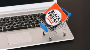 Leia mais sobre o artigo Categorias como alimentos, bebidas, higiene e beleza se destacam na Black Friday deste ano