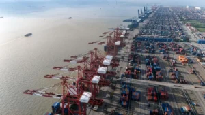 Leia mais sobre o artigo Corrida global por IA impulsiona exportações chinesas a US$ 500 milhões por hora