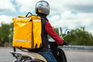 Leia mais sobre o artigo Regulamentação do trabalho por aplicativos pode avançar na Câmara em abril