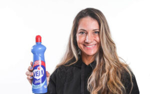 Leia mais sobre o artigo Erica Raspa Assume Cargo – Reckitt apresenta nova head de transformação digital