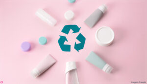 Leia mais sobre o artigo Indústria de higiene pessoal, cosméticos e limpeza doméstica consumiu 152 mil toneladas de plástico reciclado em 2022