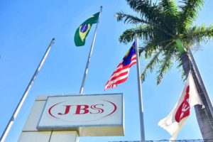 Leia mais sobre o artigo JBS faz proposta para deter 100% da gigante americana de frangos Pilgrim’s