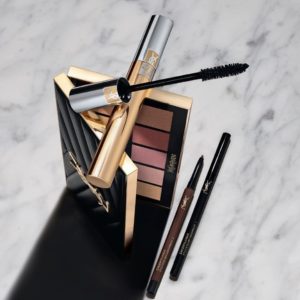 Leia mais sobre o artigo Linha de maquiagem da Yves Saint Laurent Beauté chega ao Brasil