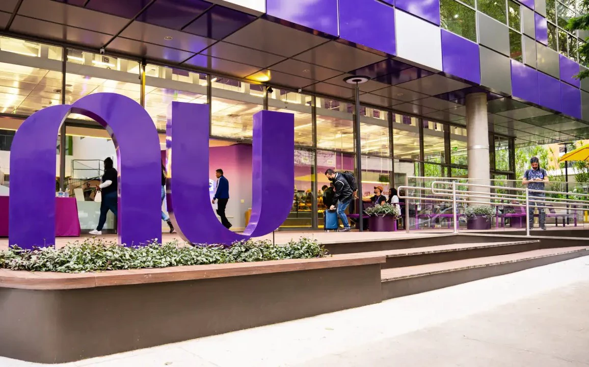 No momento, você está visualizando Nubank se torna a instituição financeira privada com o maior número de clientes no Brasil