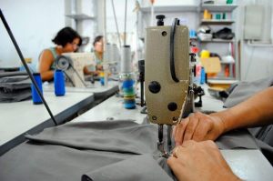 Leia mais sobre o artigo Número de empresas em funcionamento cresce em 252,8 mil em um mês