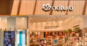 Leia mais sobre o artigo Separação de Players de Beleza – Natura&Co e Avon podem se tornar companhias independentes na América Latina