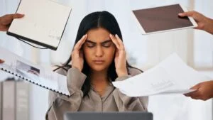 Leia mais sobre o artigo Só 23% dos executivos brasileiros se consideram saudáveis — e agora existe lei para isso