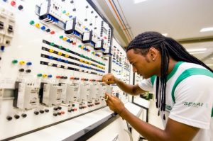 Leia mais sobre o artigo 50% das indústrias enfrentam falta de trabalhador qualificado, diz CNI