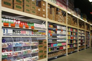 Leia mais sobre o artigo Mercado de limpeza doméstica cresce; atacarejo se destaca entre os canais e praticidade ganha importância