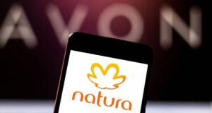 Leia mais sobre o artigo Integração em Cosméticos – Natura e Avon unificam vendas