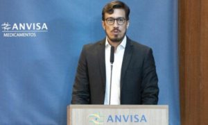 Leia mais sobre o artigo Gerente da Anvisa deixa cargo para atuar em órgão da ONU