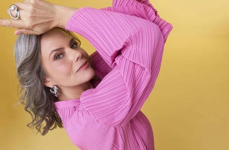 No momento, você está visualizando Avon lança linha para menopausa em meio ao avanço de produtos voltados a essa fase