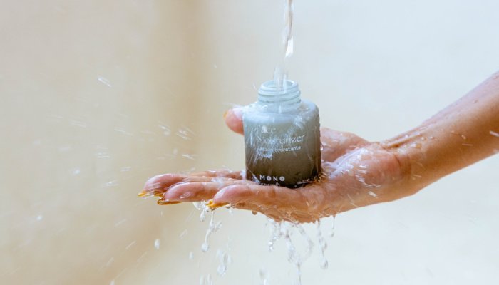 Leia mais sobre o artigo Mono Skincare oferece cuidados da pele em pastilhas e compartilha tecnologia