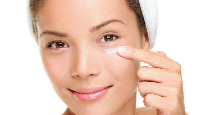 Leia mais sobre o artigo Anvisa revisa e consolida normas das áreas de cosméticos e saneantes