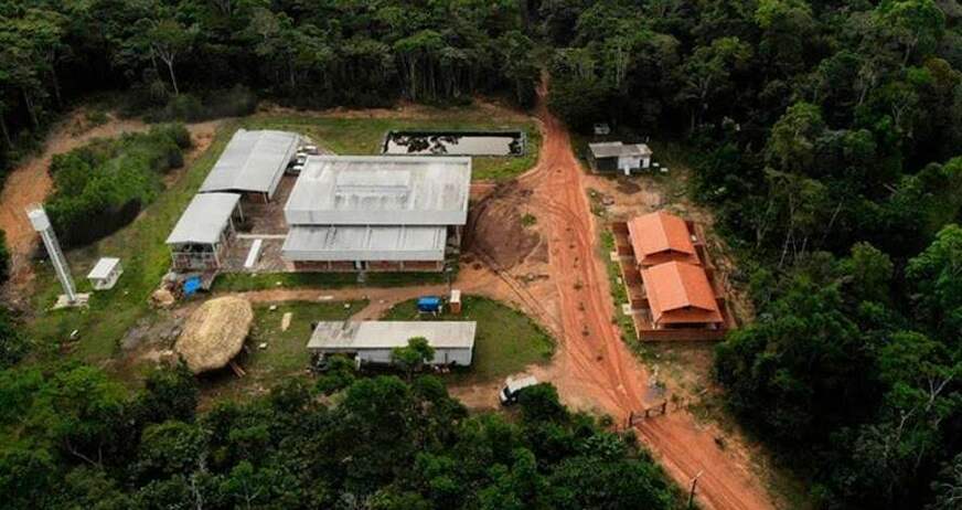Leia mais sobre o artigo Produção de óleos essenciais é feita no coração da Amazônia