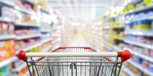 Leia mais sobre o artigo Atacarejos e supermercados voltam a ter fluxo de consumidores semelhante a pré-pandemia